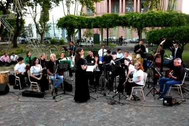 La Orquesta Municipal de Magdalena despidió el año con un concierto en la Plaza San Martín