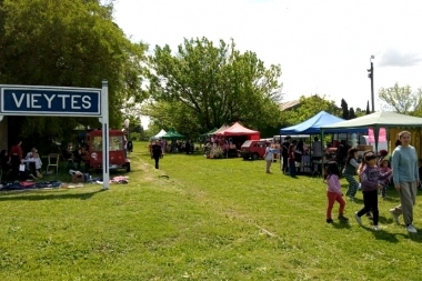 Magdalena: Hourcade participó en la celebración del 132° aniversario de Vieytes