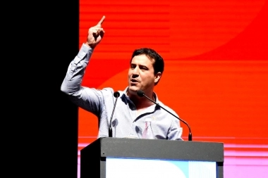 Cumbre de la UCR bonaerense: Abad dejó pistas para una posible alianza con los libertarios