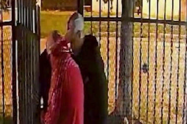 Conurbano descontrolado: zafó de una entradera porque sacó al perro en la madrugada