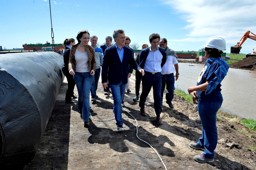 Macri y Vidal afinan la campaña: recorrieron obras en el Río Salado para “evitar inundaciones”