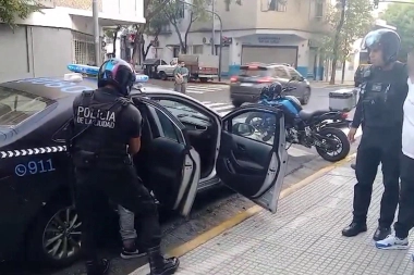 Motochorros en CABA: detuvieron a dos peruanos que robaron a una mujer en Palermo
