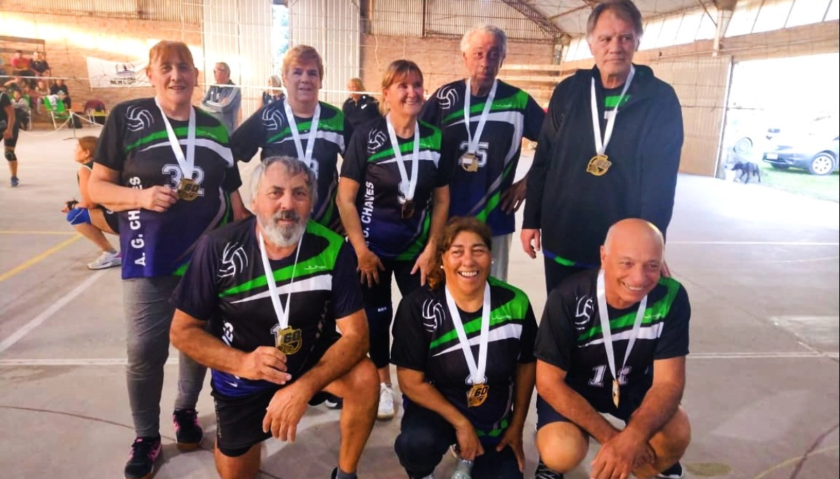 El equipo de Newcom de Adolfo Gonzales Chaves participó de un torneo en Tres Arroyos