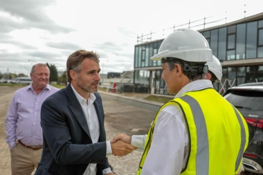 Achával recorrió la empresa CDV que se encuentra en el Parque Industrial de Pilar