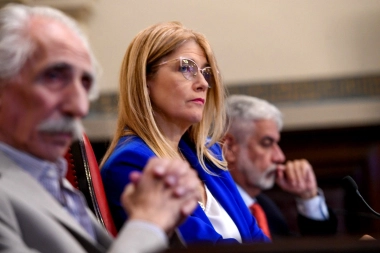 Toda la oposición pide una Sesión Especial en el Senado bonaerense para suspender las PASO