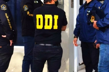 Preso por homicidio fue al entierro de la abuela y se le escapó a la custodia