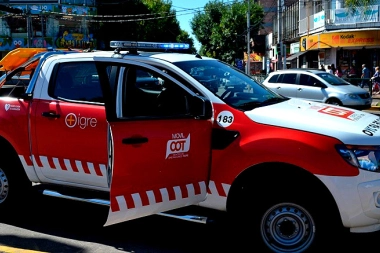 Prófuga de la Justicia viajaba con dos menores en moto robada y chocó cuando intentó eludir al COT
