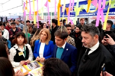 Con la interna peronista de fondo, Kicillof desembarca en distrito cristinista