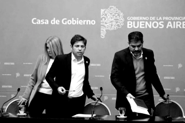 Tensión sobre el cronograma electoral: Kicillof, la falta de diálogo con la Legislatura y la interna peronista