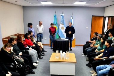 Gray vs La Cámpora: el intendente que se enfrenta a Máximo quiere internas en el PJ