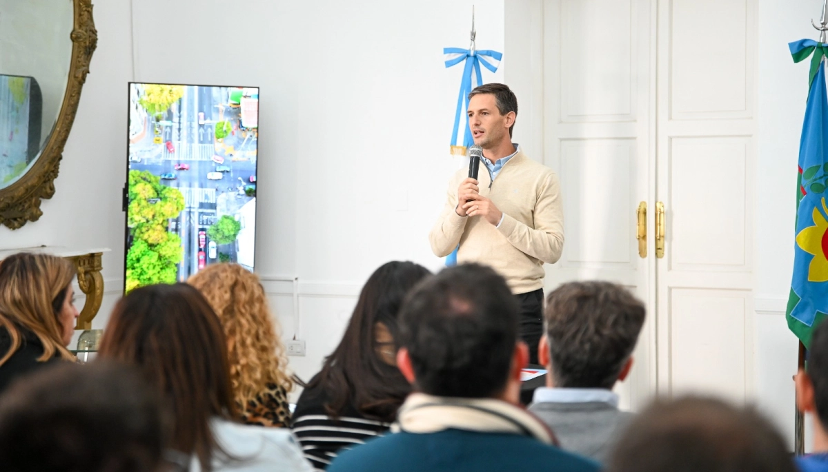 Mantegazza en búsqueda de inversiones: impulsó la creación de un Parque de Electromovilidad en San Vicente