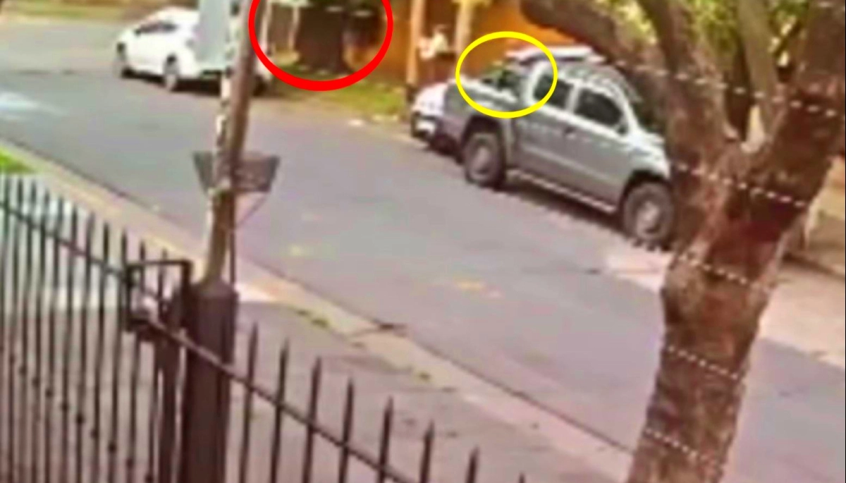 En la puerta de la casa y cuando llevaba al hijo al club, lo abordaron ladrones que lo dejaron a pie