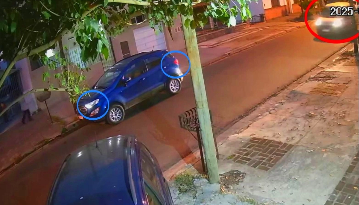 Peligro latente: la vieron salir de la casa con el nene, dieron la vuelta a la manzana y le robaron todo