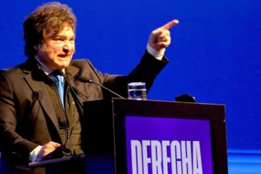 Milei agita la campaña bonaerense y advirtió: “Podría ser el fin del kirchnerismo”