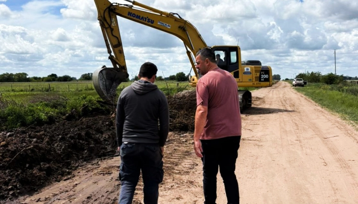 Sciaini anunció una batería de obras en las zonas rurales de Roque Pérez
