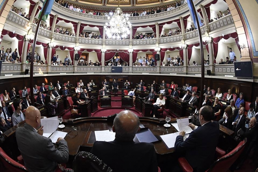 Con mayoría propia, Cambiemos logró aprobar Ley ART en un tenso debate con la oposición