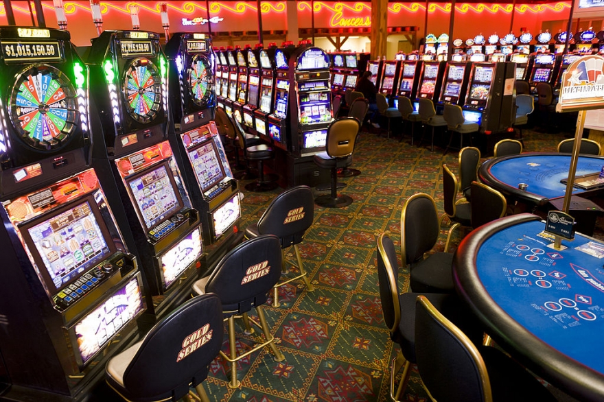 Rige el cese de actividades de trabajadores de casinos en todas las salas de la Provincia