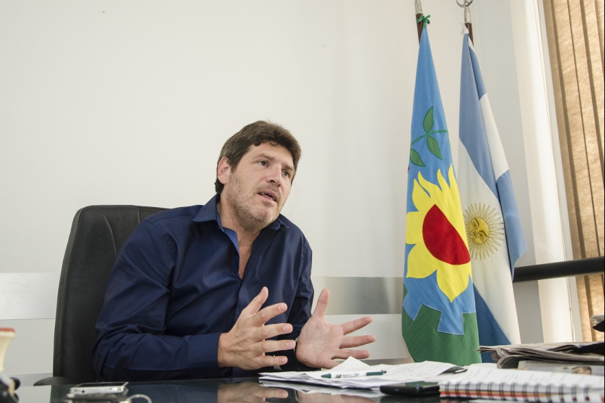 Diputado de Cambiemos apoyó decreto de Macri: “Transparenta el ingreso a la función pública”