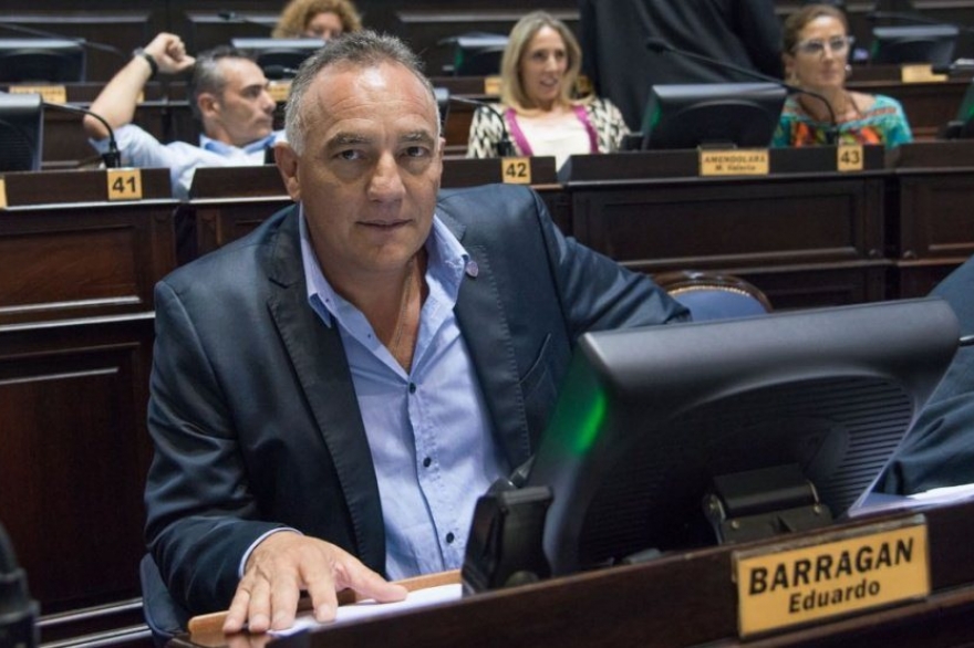 Internas de Cambiemos: diputado bonaerense enfrenta a intendente radical por playas del distrito