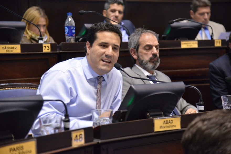 Diputado Abad defendió las prórrogas en las emergencias de infraestructura y administrativa