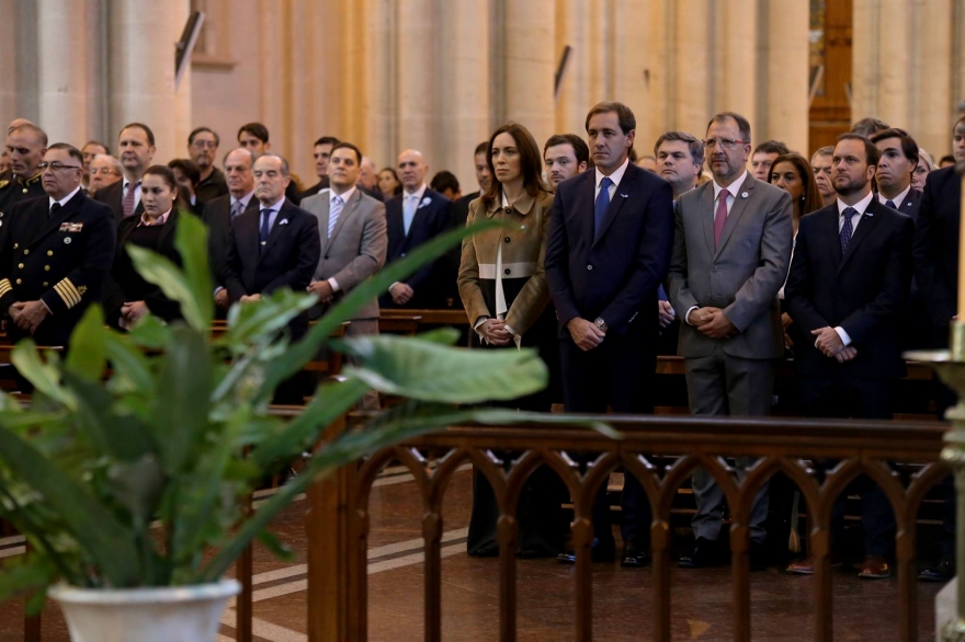 Vidal, Garro y ministros participaron en el tedéum por el 208 Aniversario la Revolución de Mayo