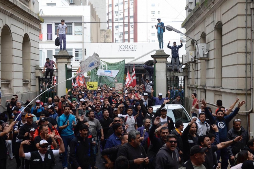 A la Justicia por conflicto de Astillero: procesaron a dirigentes de ATE por la toma de Economía