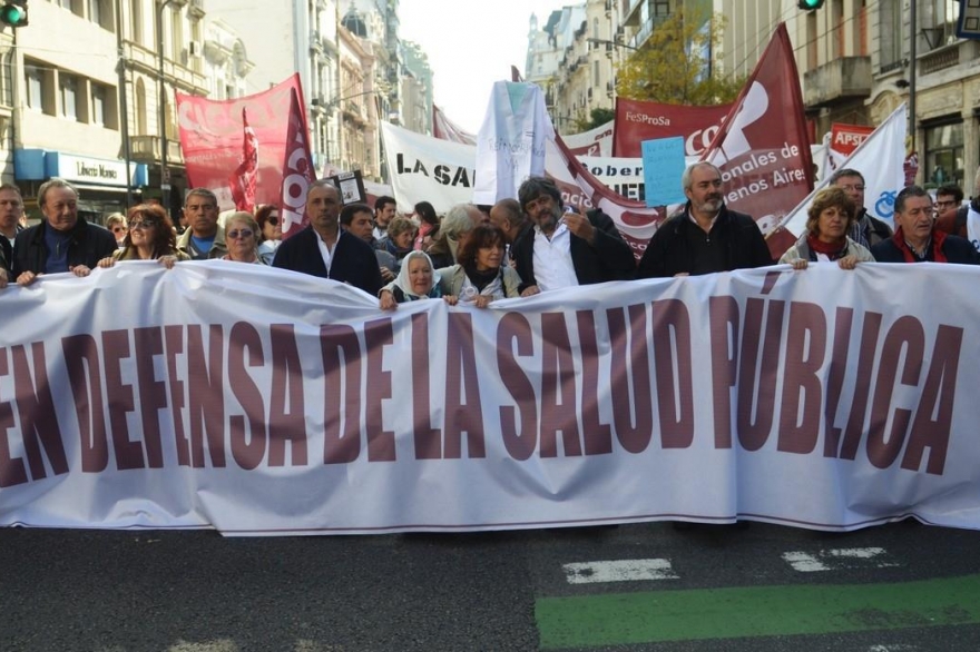 Médicos continúan paro de 48 horas y realizan una Marcha Federal a Plaza de Mayo