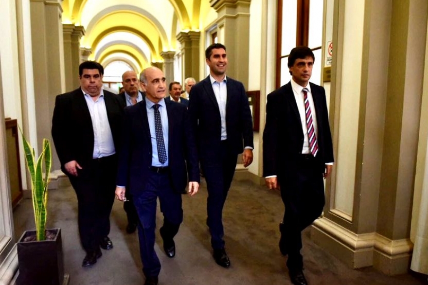 Lacunza defendió el Presupuesto en la Legislatura: “Todos tenemos que hacer un esfuerzo”
