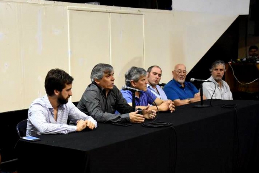Provincia dictó conciliación obligatoria en Paquetá y el intendente interviene para contener a los trabajadores