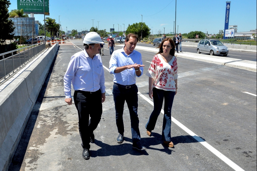 Alivio para el tránsito platense: Vidal y Garro inauguraron el puente del Camino Centenario