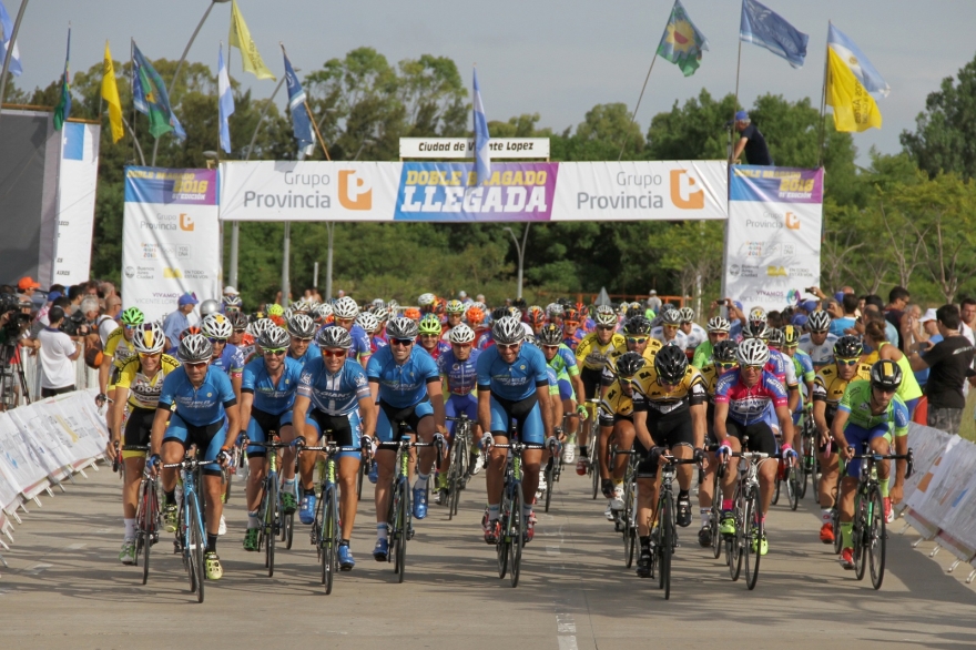 El ciclismo toma el centro de atención en Pergamino con la histórica competición Doble Bragado 