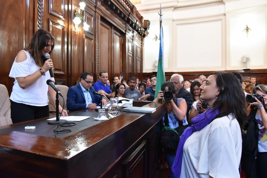 Tras la abrupta salida de Ponce, Cid se ubicó como nueva presidenta del Concejo de La Plata