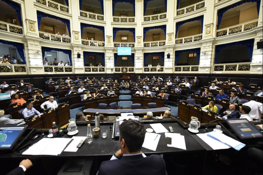 Un paso contra la violencia de género: Diputados bonaerenses aprobó adhesión a Ley Micaela