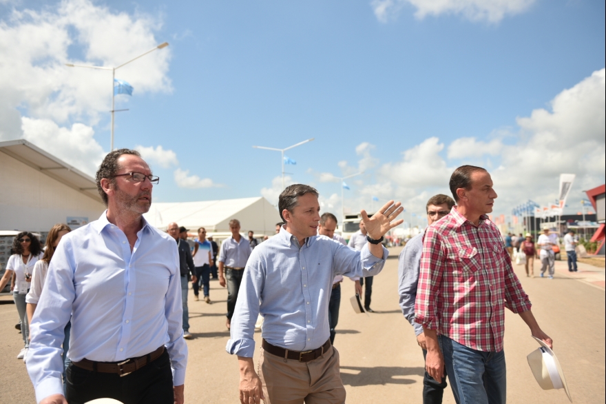 El peronismo bonaerense afina lazos con el campo: Gray e intendentes visitaron la ExpoAgro