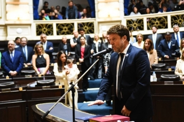 Garciarena quiere saber los detalles del endeudamiento que Kicillof pretende para la Provincia