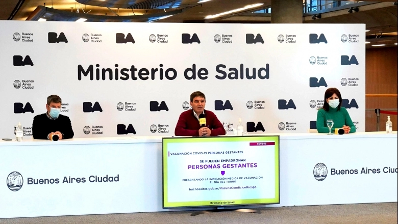 Quirós advirtió que hay personas que cumplirán tres meses sin la segunda dosis de vacuna
