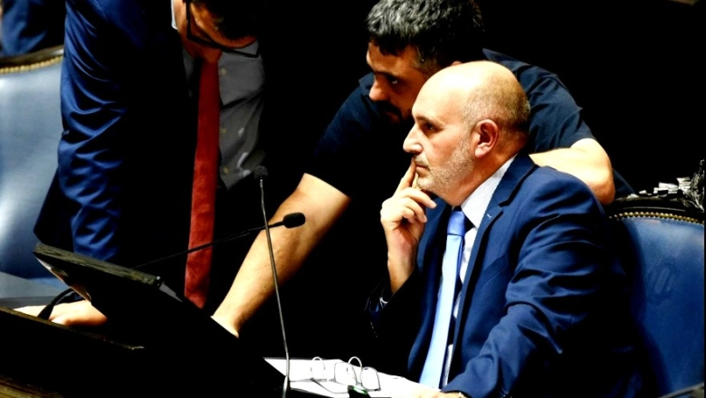 Peligran las reelecciones indefinidas en Diputados: sin el massismo ni margen para empates, el peronismo busca consenso