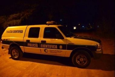 Subcomisario amenazó, golpeó y le asesinó el perro a un hombre que le habría robado