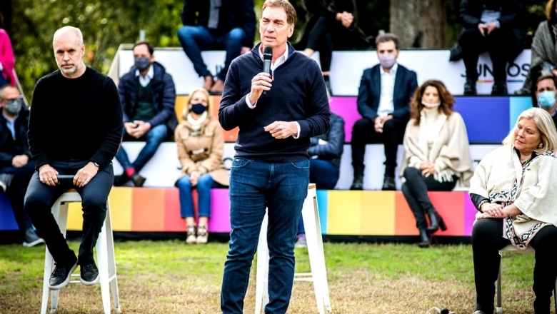 Los diez nombres de la lista que encabeza Santilli para la interna con Manes