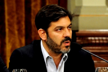 Cuarentena: Bianco advirtió que “los intendentes no tienen la competencia para cerrar el tránsito”