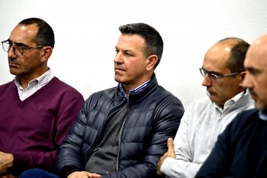 Calidad sanitaria en Roque Pérez: Sciaini reinauguró la Sala de Pediatría del Hospital Municipal