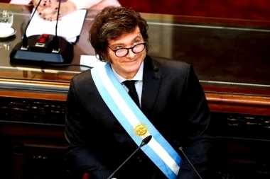 Milei patea el tablero con la reforma electoral y llamará a extraordinarias para eliminar las PASO