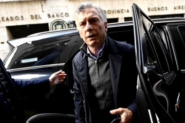 Macri suspende sus vacaciones y retorna a la Capital Federal para poner en orden al PRO