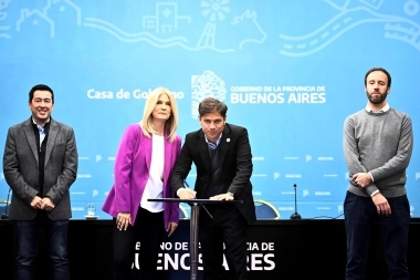 Kicillof logró la firma de otros 30 intendentes al programa Municipios a la Obra