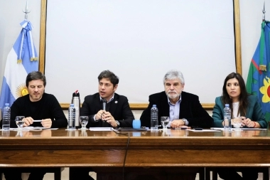 Kicillof destacó la importancia del desarrollo científico y apuntó contra la gestión anterior