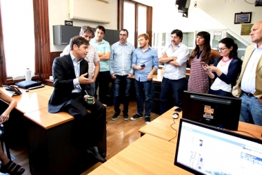 Deuda, emergencias, Vidal y otros puntos de Kicillof en charla en la Sala de Periodistas