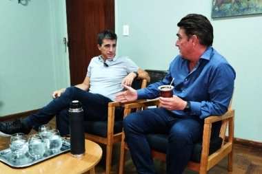 Allan visitó Capitán Sarmiento elogió el trabajo de Iguacel con la eliminación de tarifas municipales