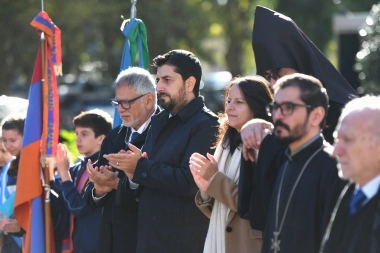 Soledad Martínez conmemoró los 109 años del Genocidio Armenio en Vicente López