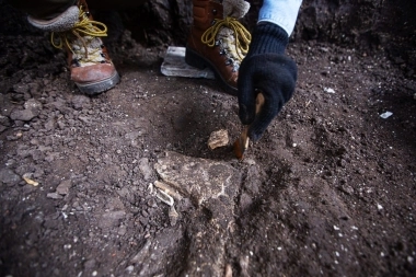 Hallaron material arqueológico histórico en Quilmes