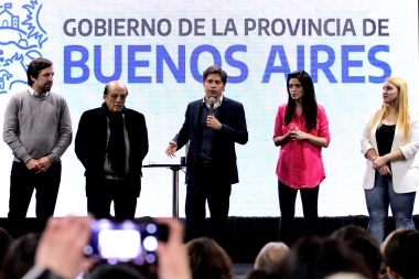 Kicillof destacó la campaña de vacunación: “Fue la vidriera del Estado que queremos”